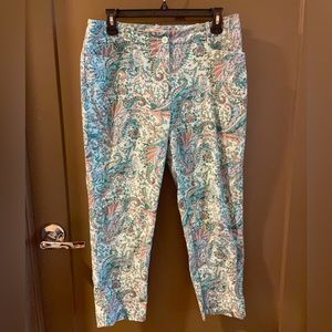 Beautiful paisley cropped slacks
